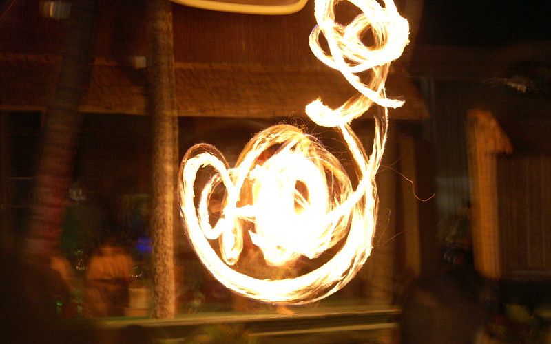 Authentic Hawaiian Luau Fire Dancing