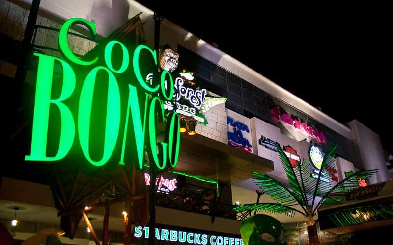 Coco Bongo night time Cancun