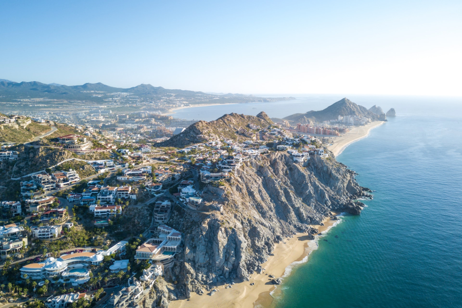 16 Best Resorts in Cabo San Lucas for Couples